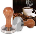 Tamper na kávu / pěchovadlo na kávu dřevěné – průměr 58 mm